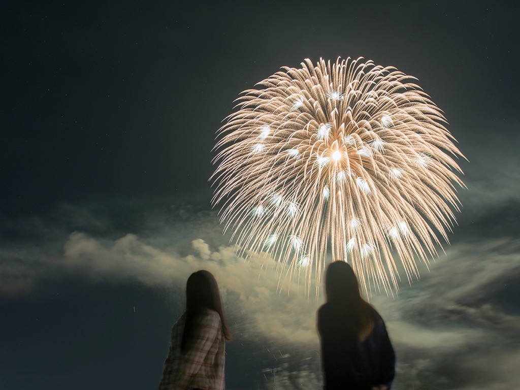 第102回 増田の花火 にお越しください