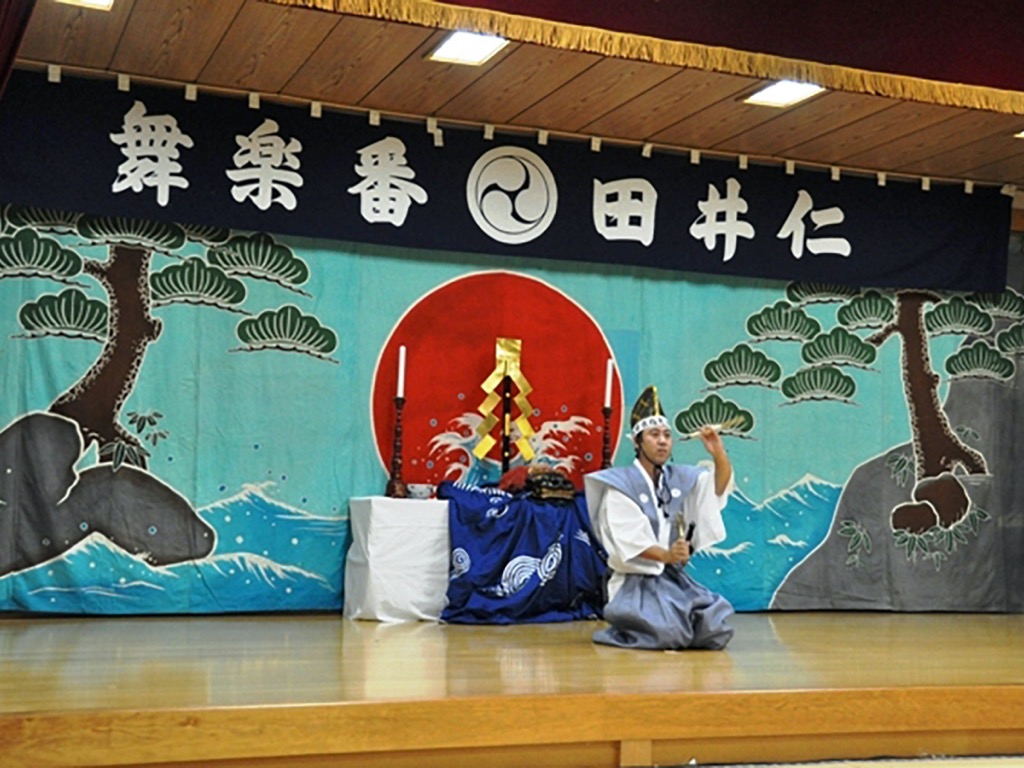 横手で300年続く伝統行事「仁井田番楽」　今年は子ども5人含む17人出演へ